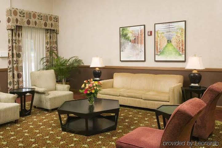 Rodeway Inn Акрън Стая снимка